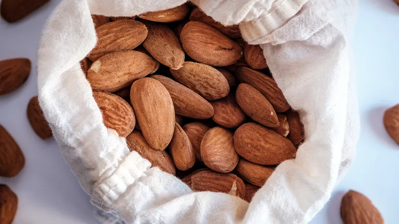 Una imagen de almendras