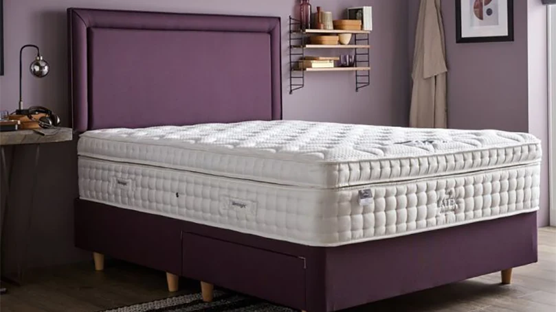 Una imagen de Silentnight Mirapocket Latex 1400 2-Drawer Divan Bed