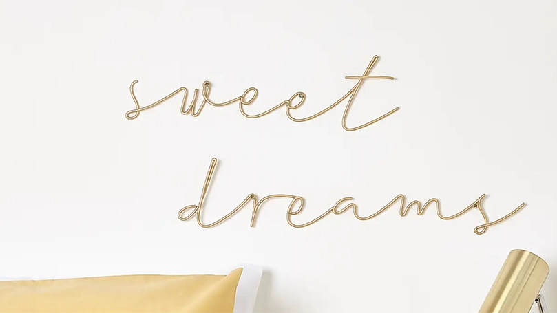 sweet-dreams-metal-wire-words